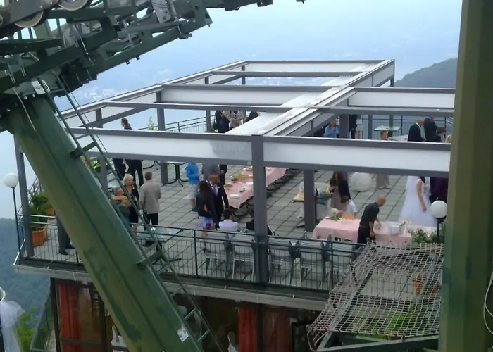 Funivie Del Maggiore Otel Laveno