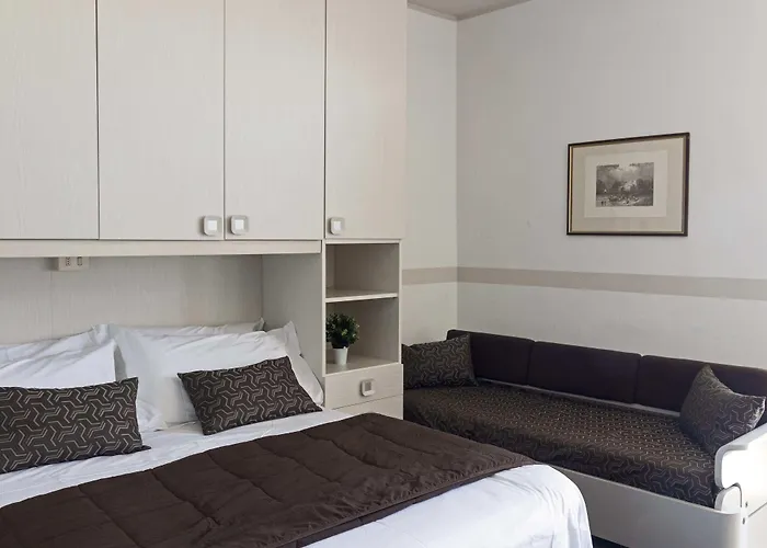 Funivie Del Maggiore Otel Laveno